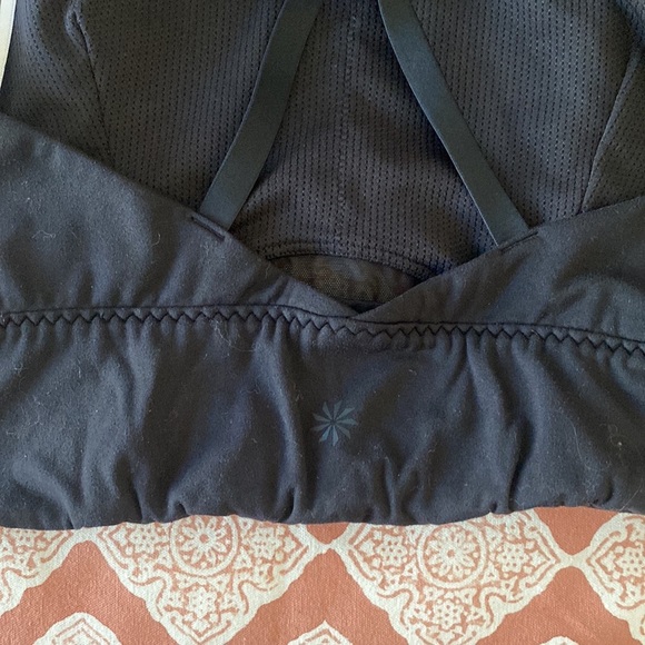 Athleta black razor back sports bra size medium - Picture 5 of 8